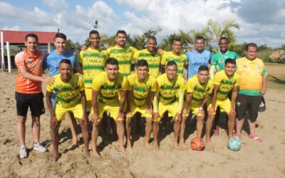 Huila termina interligas de fútbol playa con victoria