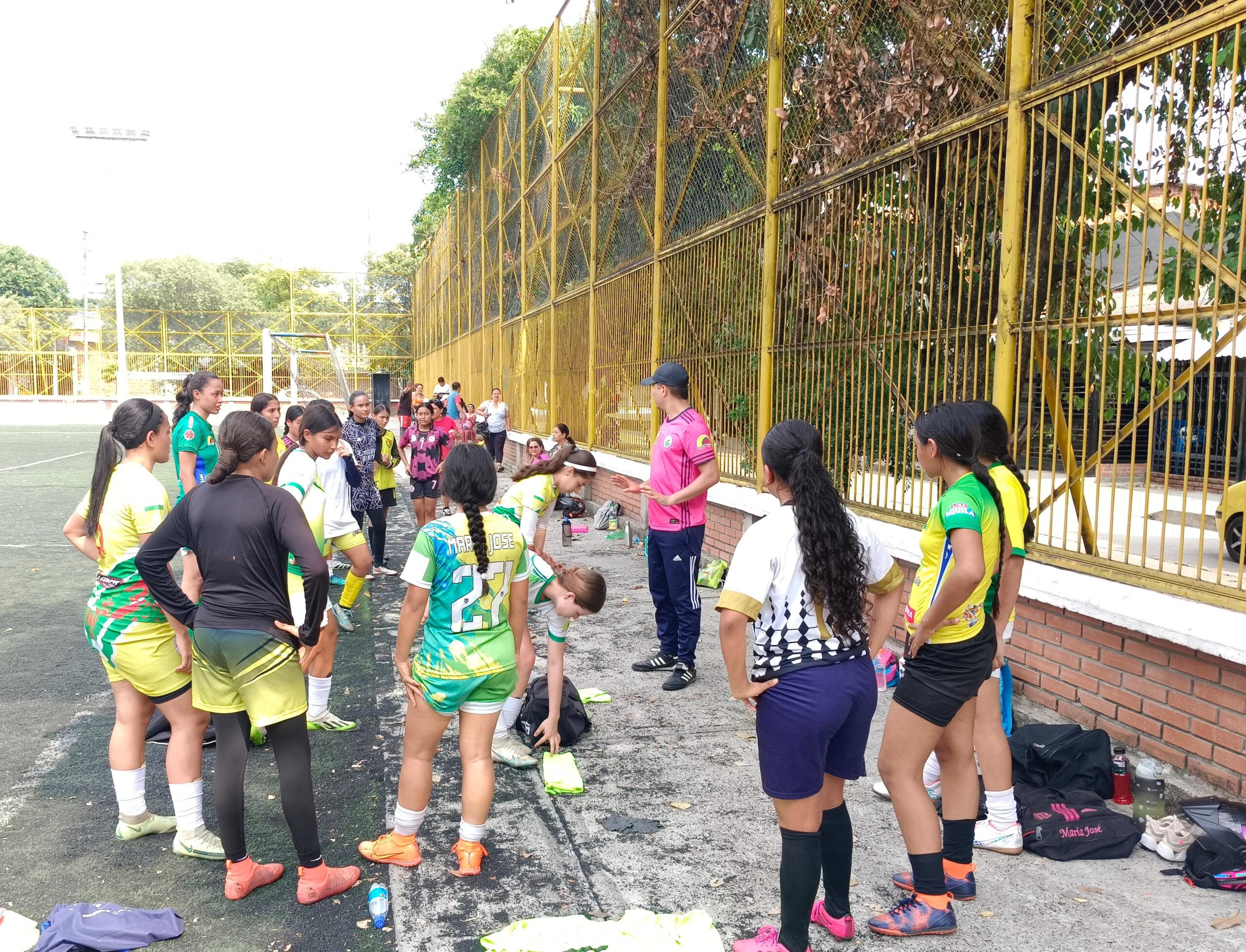 Convocatorias de fútbol femenino en Semana Santa