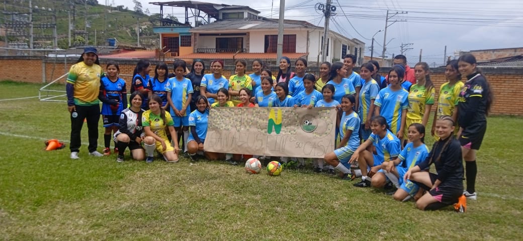 Cumplida jornada de fútbol femenino en el sur del Huila