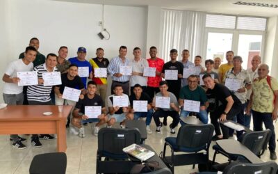 Concluyó capacitación para entrenadores de fútbol