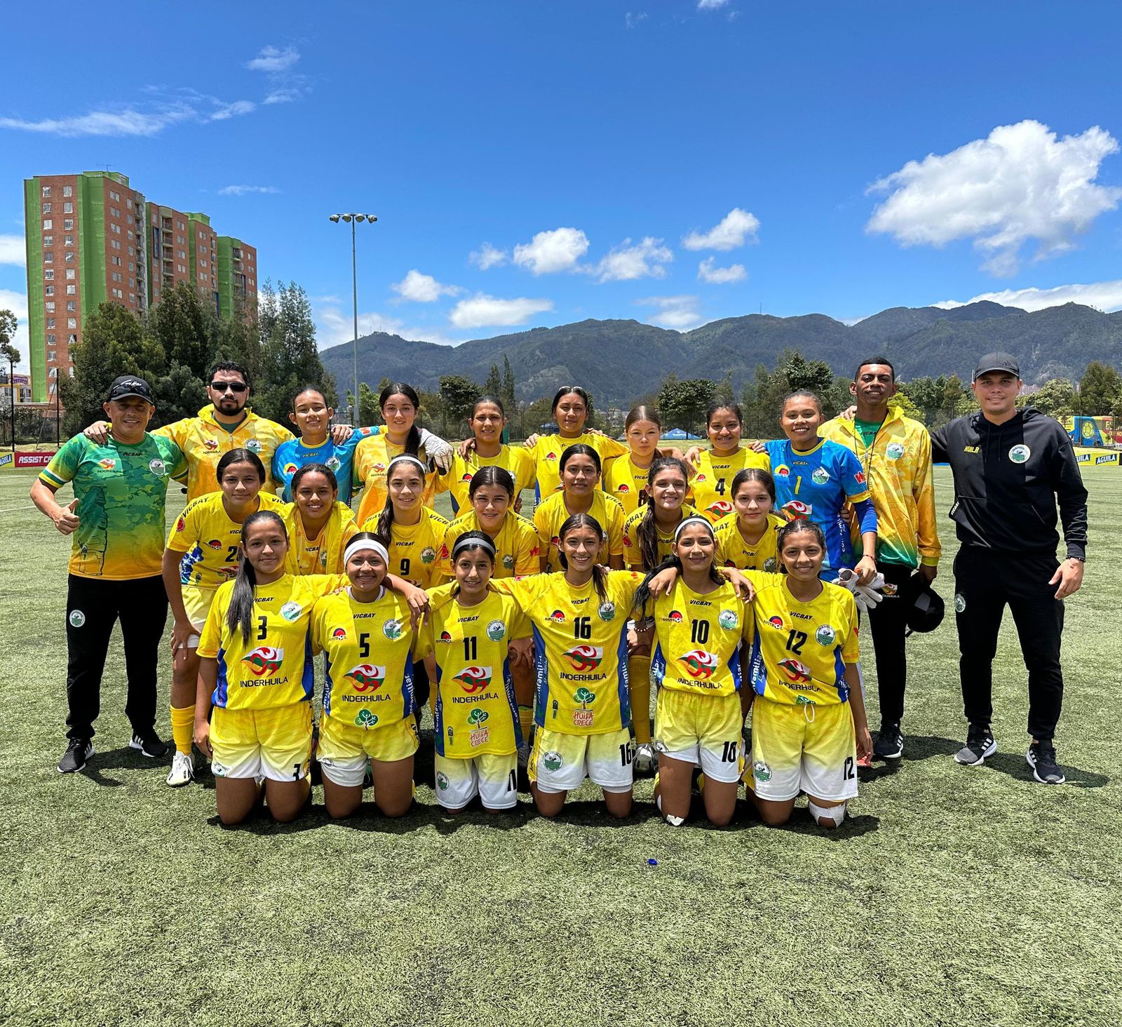 Equipo femenino prepara los Juegos Nacionales de la Juventud